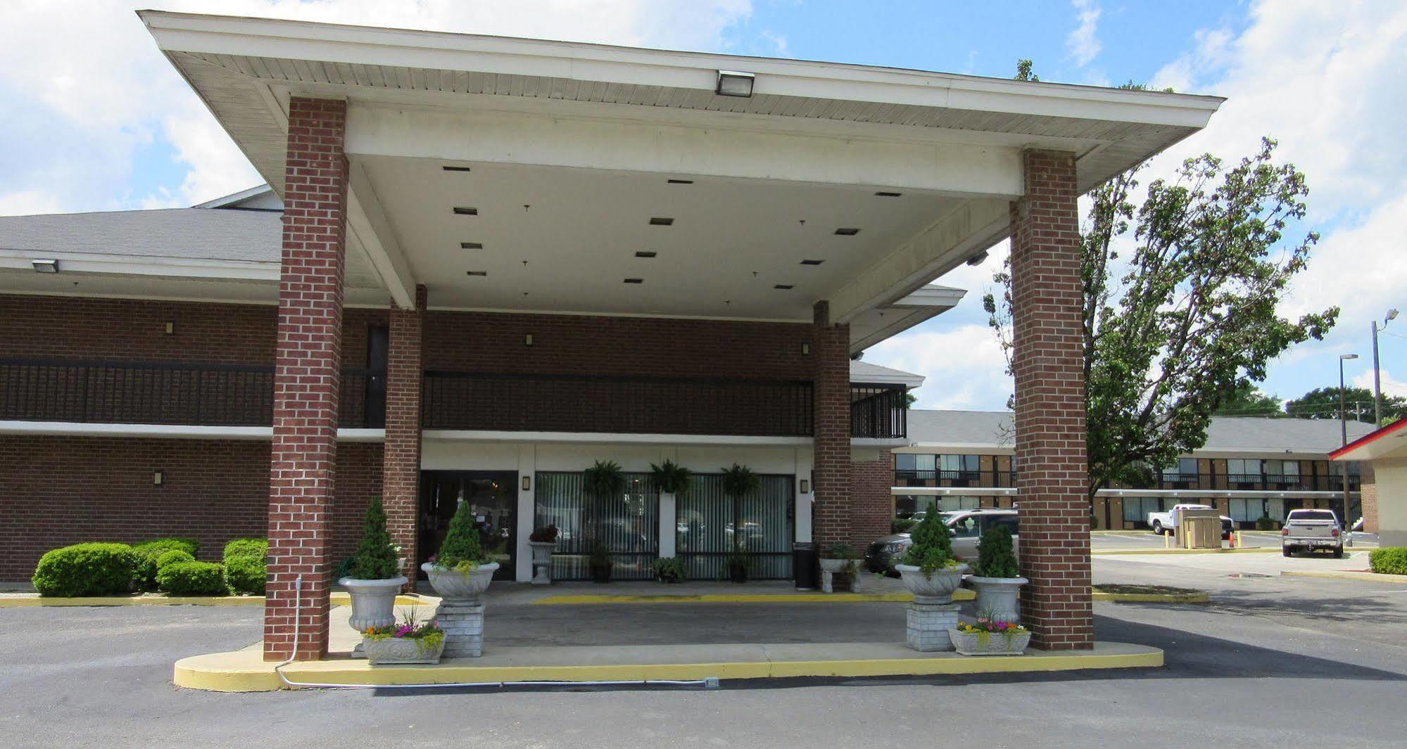 Travel Inn - Lugoff Exterior photo